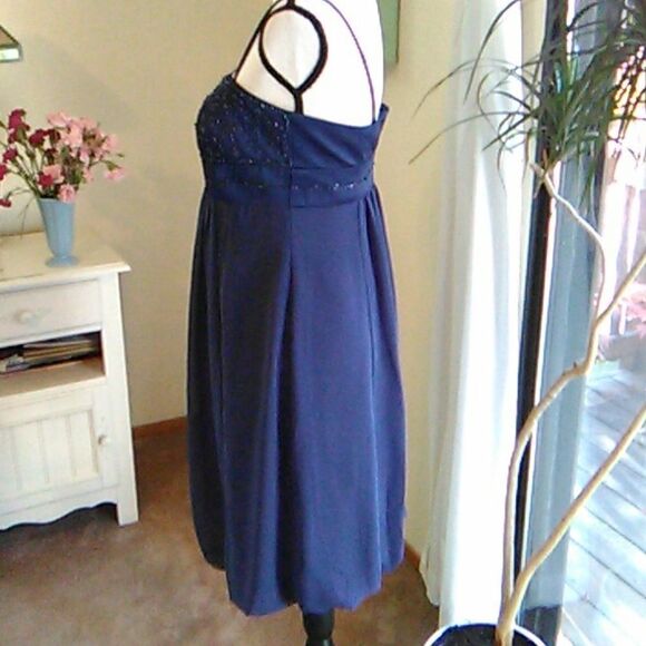 David's Bridal Strapless Convertible Dress - Picture 3 of 11